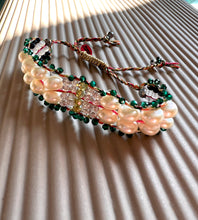 Load image into Gallery viewer, KATE