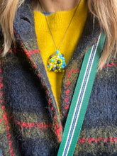 Load image into Gallery viewer, SO TELL THE GIRLS THAT I´M BACK IN TOWN
